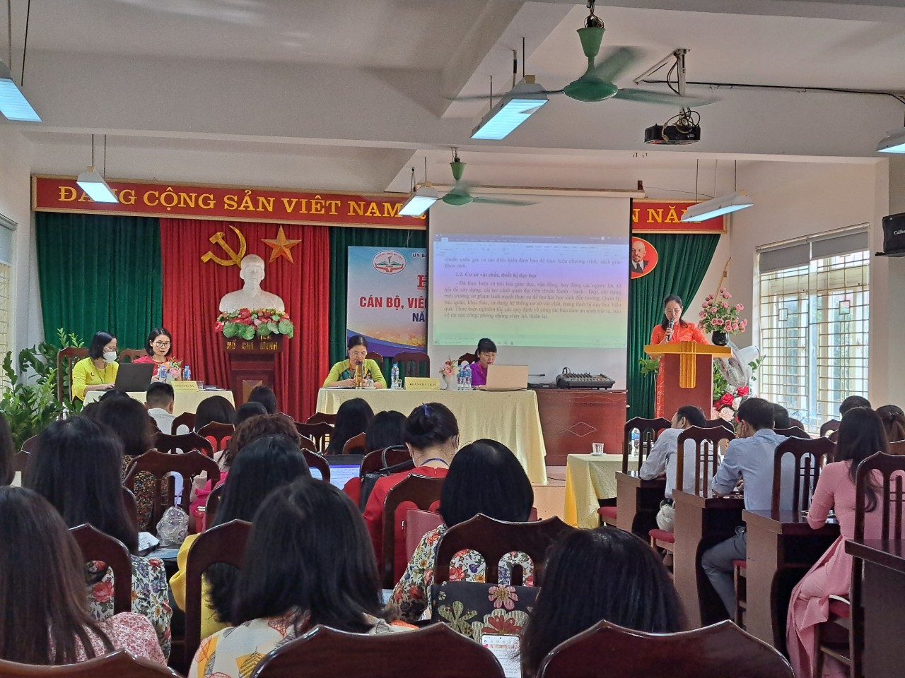 Trường THCS Mỗ Lao long trọng tổ chức Hội nghị Cán bộ, công chức, viên chức năm học 2023 – 2024.